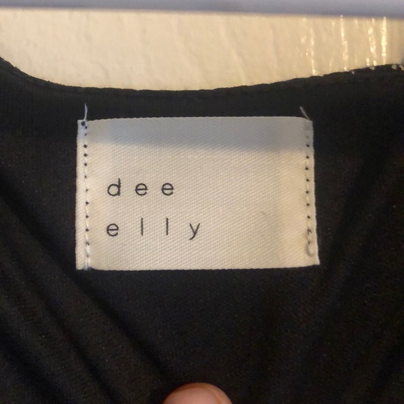 Black and White Smocked Dress - Picture 4 of 4